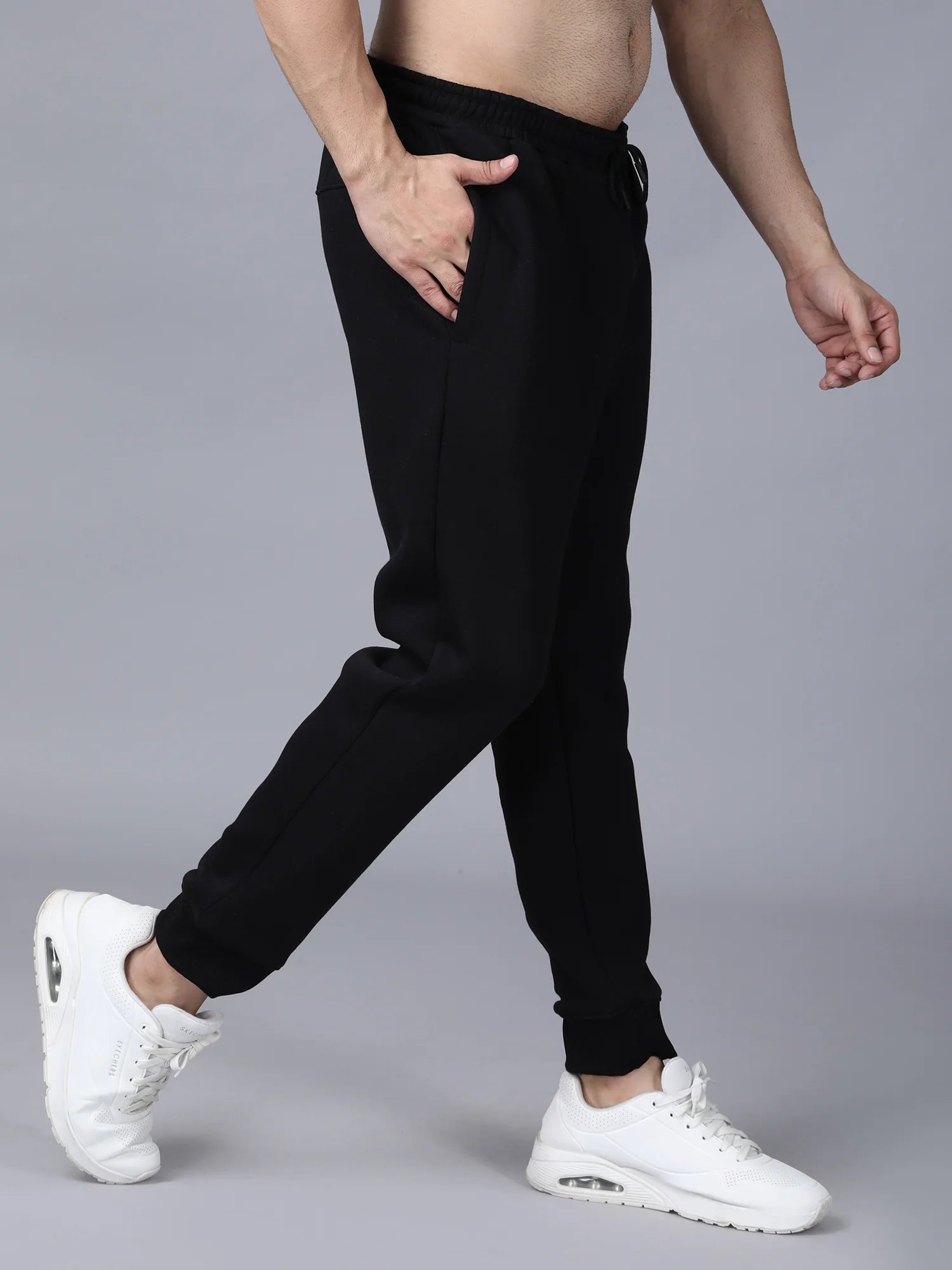 Black Signature Sweatpants