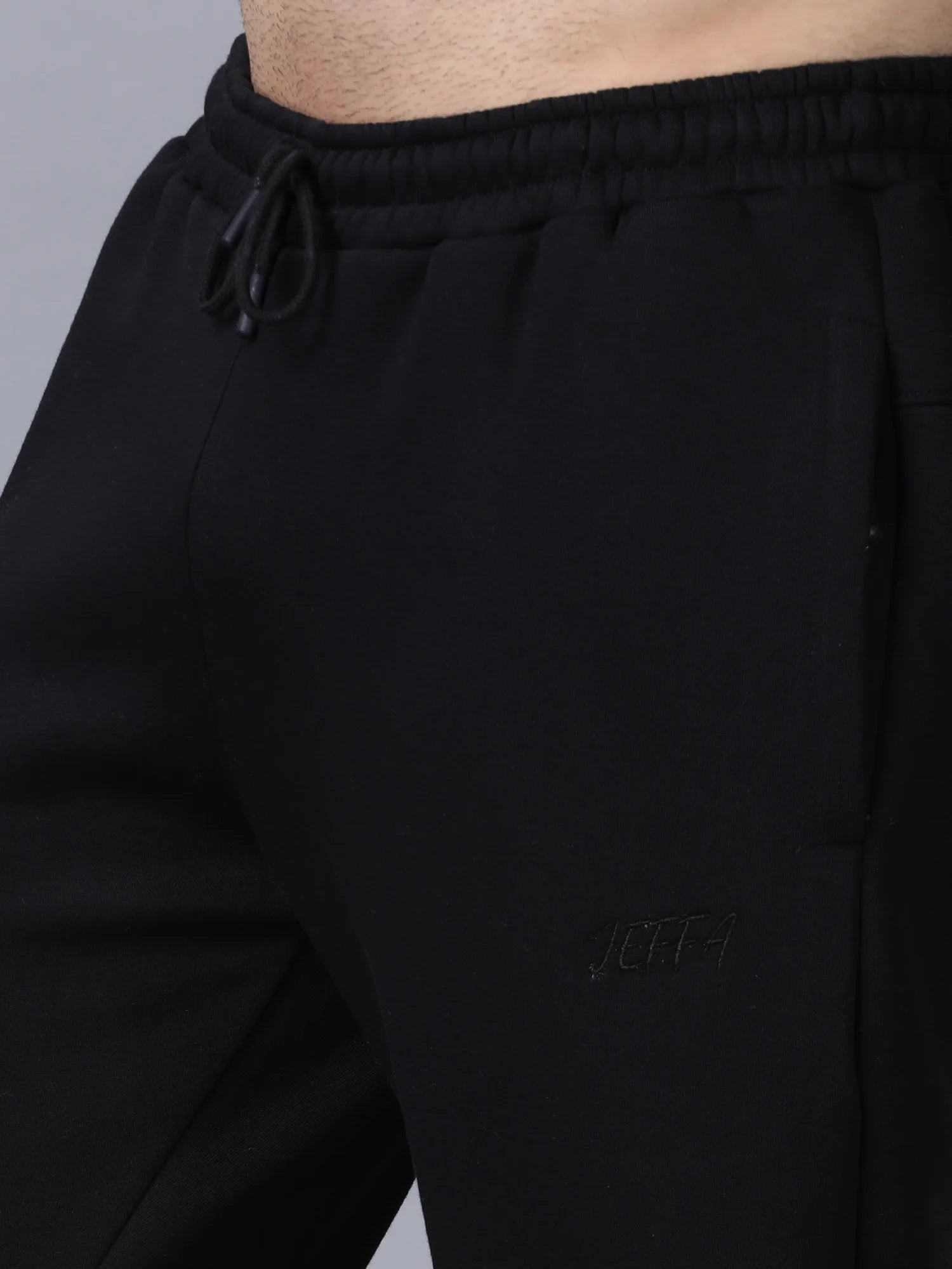 Black Signature Sweatpants